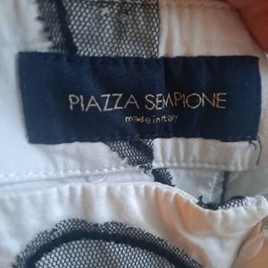 Super cute Italian capris